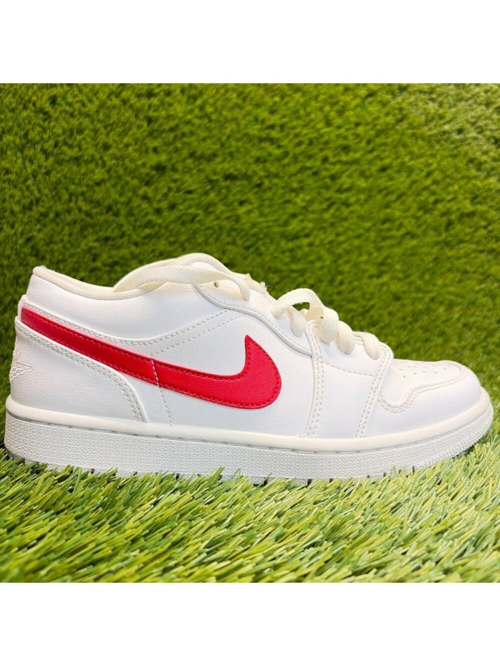 Nike Air Jordan 1 Low Womens Size 8.5 White Red Athletic Leather Shoes Sneakers